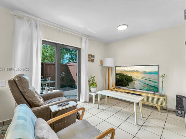 6639 SW 116th Pl A1, Miami FL 33173