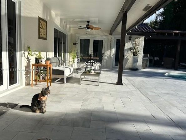 875 NW 108th Ln, Coral Springs FL 33071