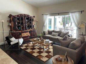 875 NW 108th Ln, Coral Springs FL 33071