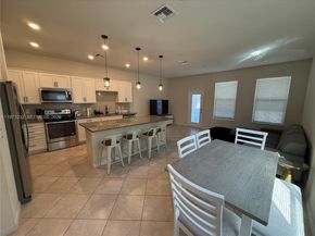 2857 Bard St, Palm Springs FL 33406