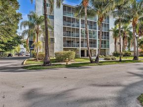 301 Sunrise Dr 1DW, Key Biscayne FL 33149
