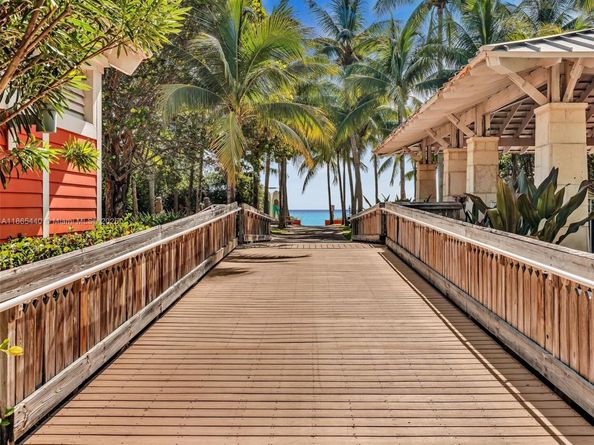 301 Sunrise Dr 1DW, Key Biscayne FL 33149