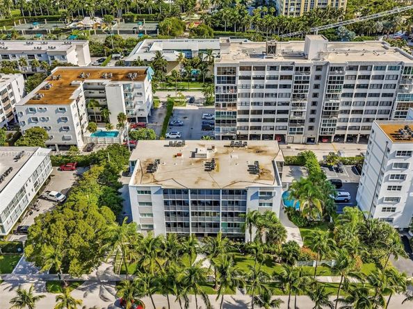 301 Sunrise Dr 1DW, Key Biscayne FL 33149