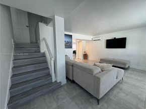 1904 SW 28th St, Fort Lauderdale FL 33315