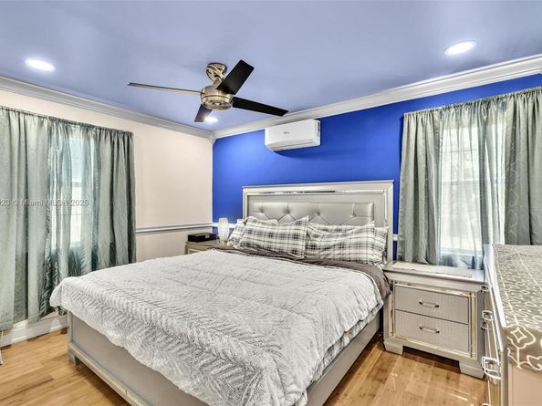1510 NW 11th Pl, Fort Lauderdale FL 33311