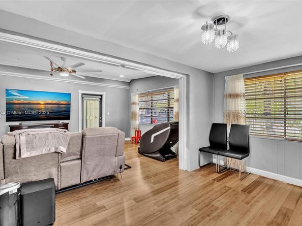 1510 NW 11th Pl, Fort Lauderdale FL 33311
