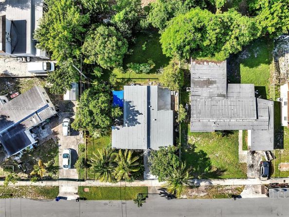 1510 NW 11th Pl, Fort Lauderdale FL 33311