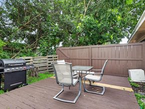 5814 Cleveland St, Hollywood FL 33021