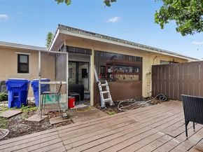5814 Cleveland St, Hollywood FL 33021