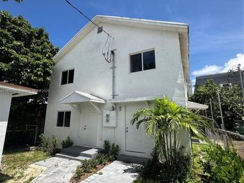 3123 NW 22nd Ct