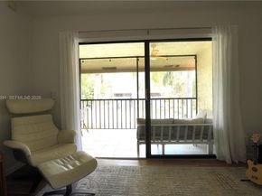 5741 Coach House Cir H, Boca Raton FL 33486