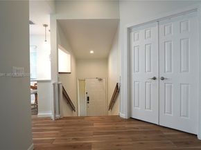 5741 Coach House Cir H, Boca Raton FL 33486