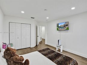 16180 SW 14th St, Pembroke Pines FL 33027