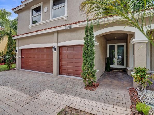 16180 SW 14th St, Pembroke Pines FL 33027