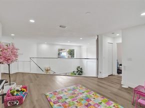 16180 SW 14th St, Pembroke Pines FL 33027