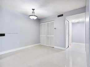 15520 SW 80th St B301, Miami FL 33193