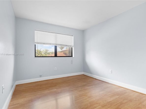 15520 SW 80th St B301, Miami FL 33193