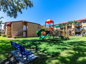 15520 SW 80th St B301, Miami FL 33193