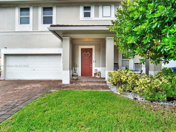 22940 SW 115th Ave, Miami FL 33170
