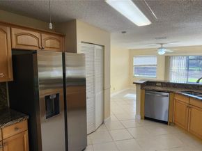 2957 Oak Park Cir, Davie FL 33328
