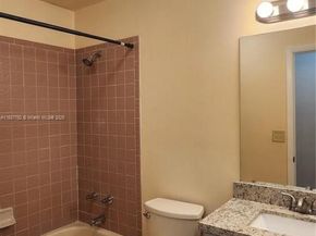 2957 Oak Park Cir, Davie FL 33328