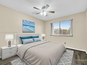 2957 Oak Park Cir, Davie FL 33328