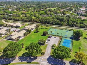 5644 Eagle Lake Dr, Palm Beach Gardens FL 33418