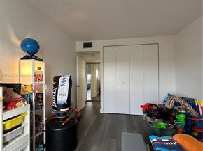 7441 Wayne Ave 6B, Miami Beach FL 33141