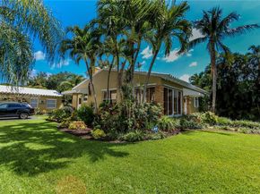 2535 Lincoln St, Hollywood FL 33020