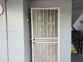 310 Fontainebleau Blvd 206, Miami FL 33172