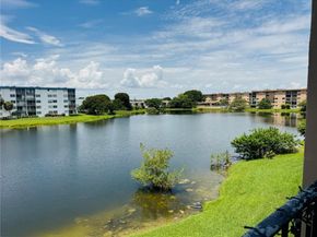 502 NW 87th Ave 302, Miami FL 33172