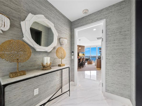 2900 NE 7th Avenue 2303, Miami FL 33137