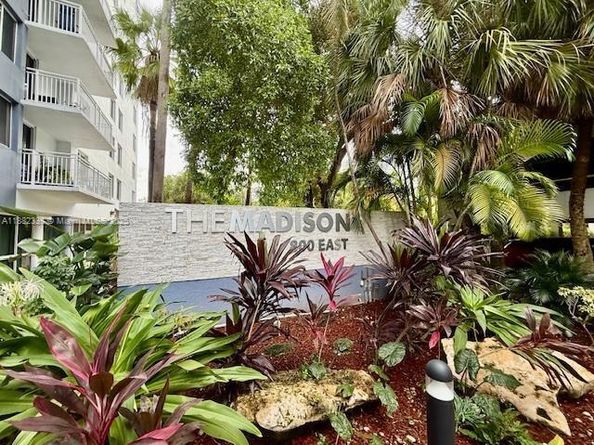 800 N Miami Ave E1201, Miami FL 33136