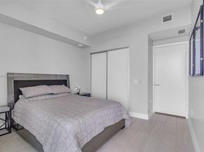 2000 Metropica Way 2001, Sunrise FL 33323