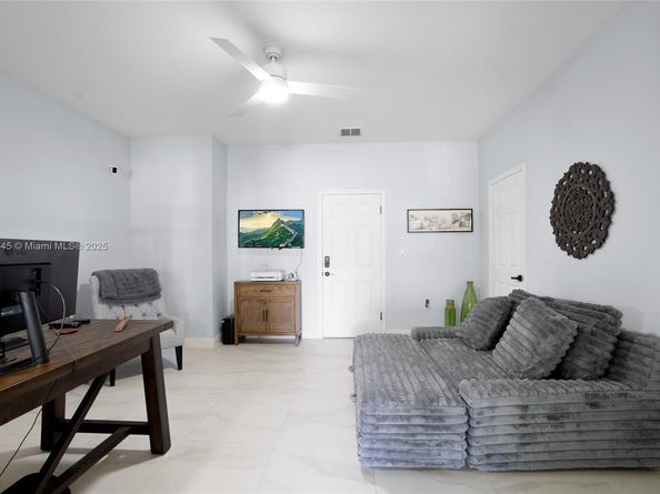 2565 SW 119th Ter, Miramar FL 33025