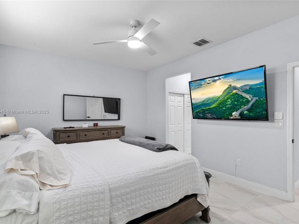 2565 SW 119th Ter, Miramar FL 33025