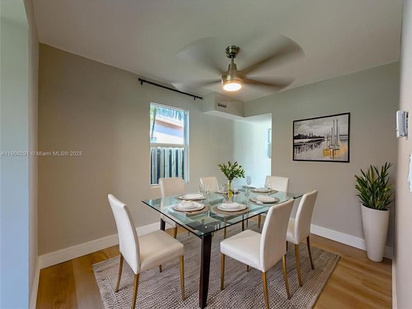 1813 SW 10th St, Fort Lauderdale FL 33312