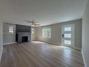 1813 SW 10th St, Fort Lauderdale FL 33312