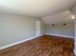 1813 SW 10th St, Fort Lauderdale FL 33312