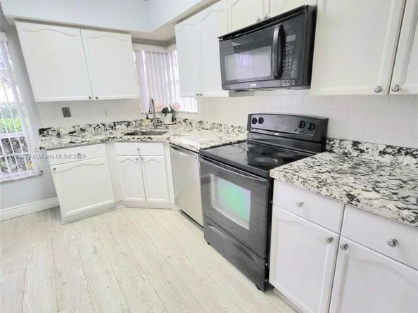 17286 Boca Club Blvd 2108, Boca Raton FL 33487
