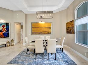 2557 NE Montclaire Cir, Weston FL 33327