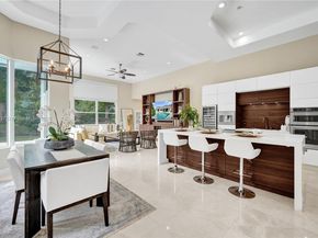 2557 NE Montclaire Cir, Weston FL 33327