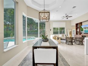 2557 NE Montclaire Cir, Weston FL 33327