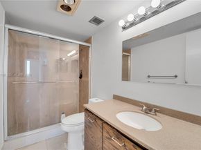 919 Hillcrest Dr 704, Hollywood FL 33021