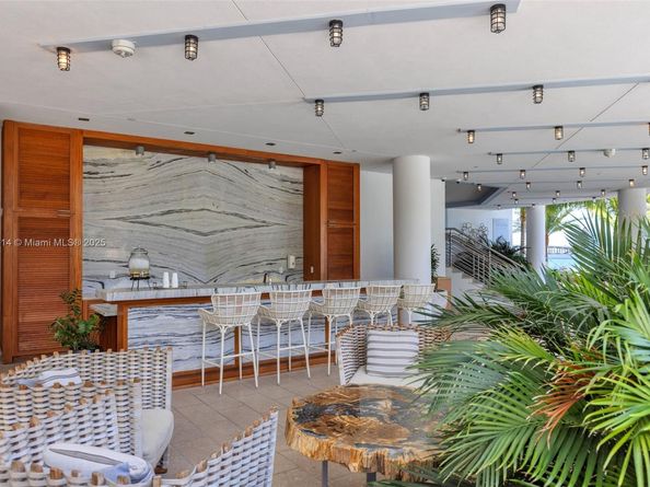 2900 NE 7th Ave 1806, Miami FL 33137