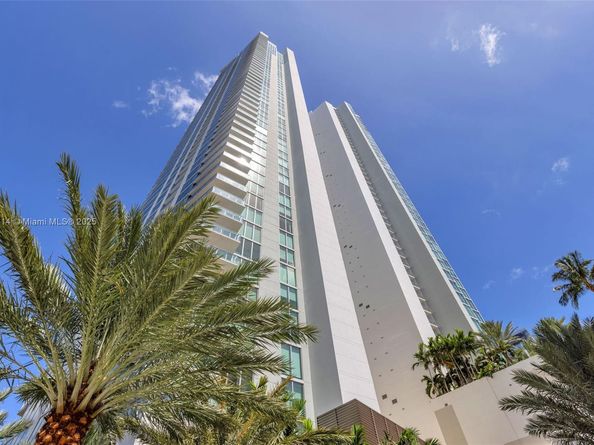 2900 NE 7th Ave 1806, Miami FL 33137