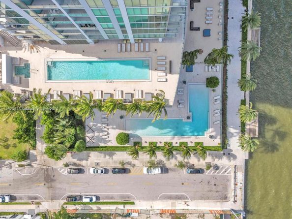 2900 NE 7th Ave 1806, Miami FL 33137