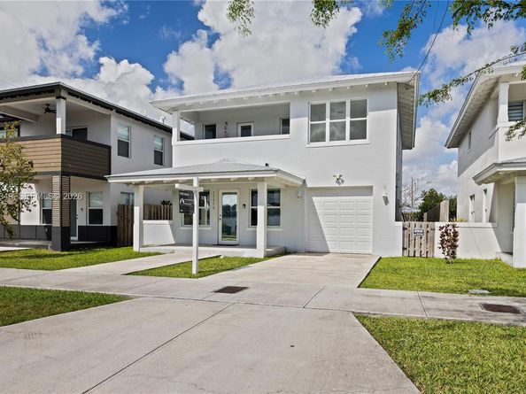17970 SW 105th Ave, Miami FL 33157