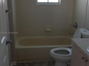 1212 Belmont Ln 1212, North Lauderdale FL 33068