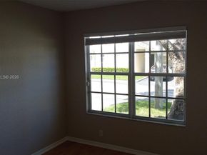 1212 Belmont Ln 1212, North Lauderdale FL 33068